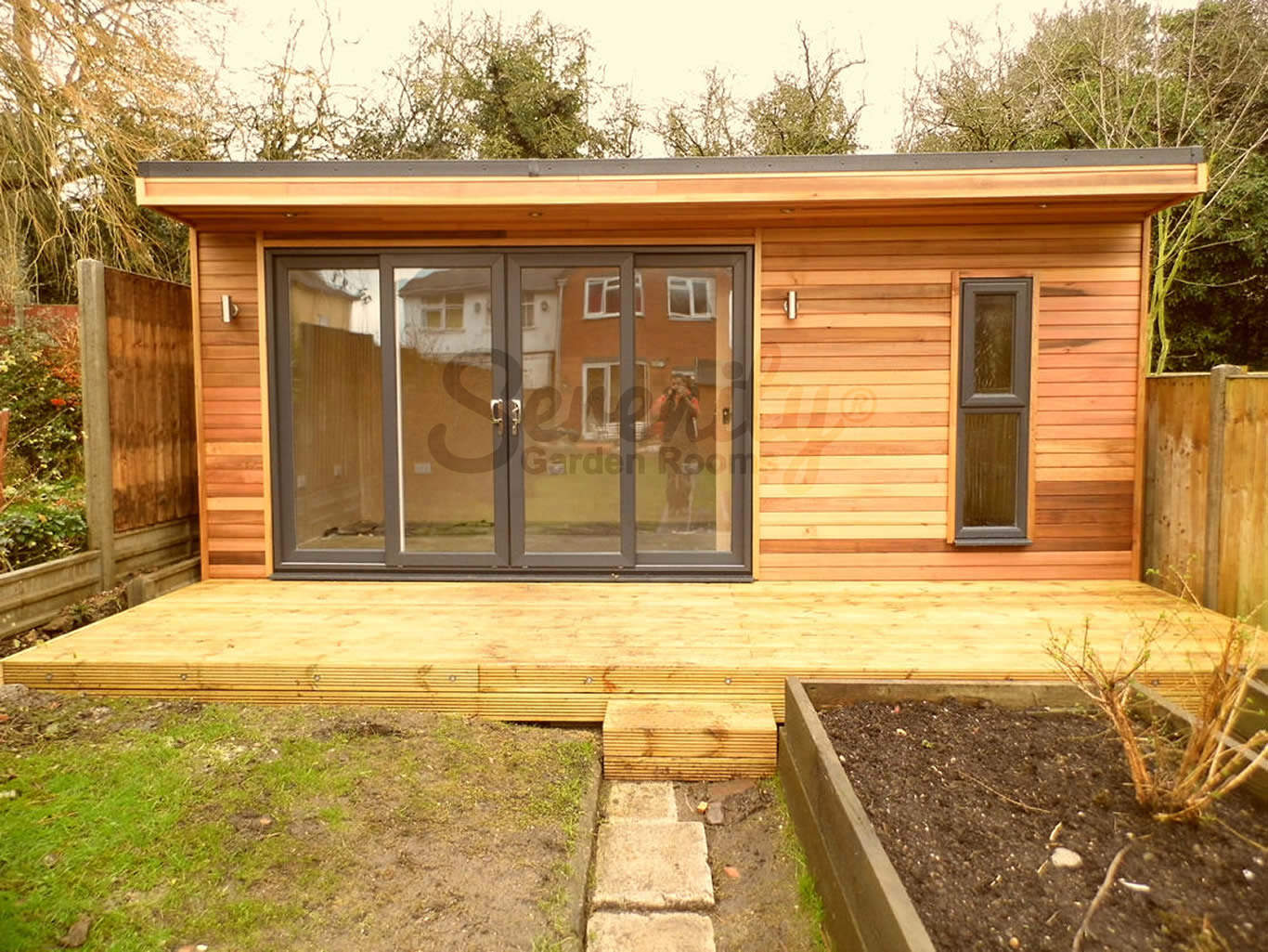 <h2>Leicester - 5.7m x 2.7m Garden Room</h2>
